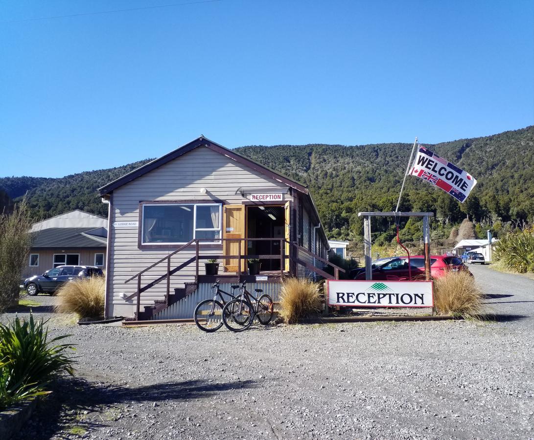 The Crossing Lodge Erua Buitenkant foto