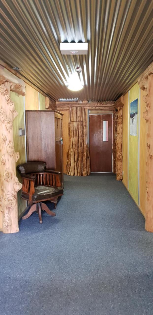 The Crossing Lodge Erua Buitenkant foto